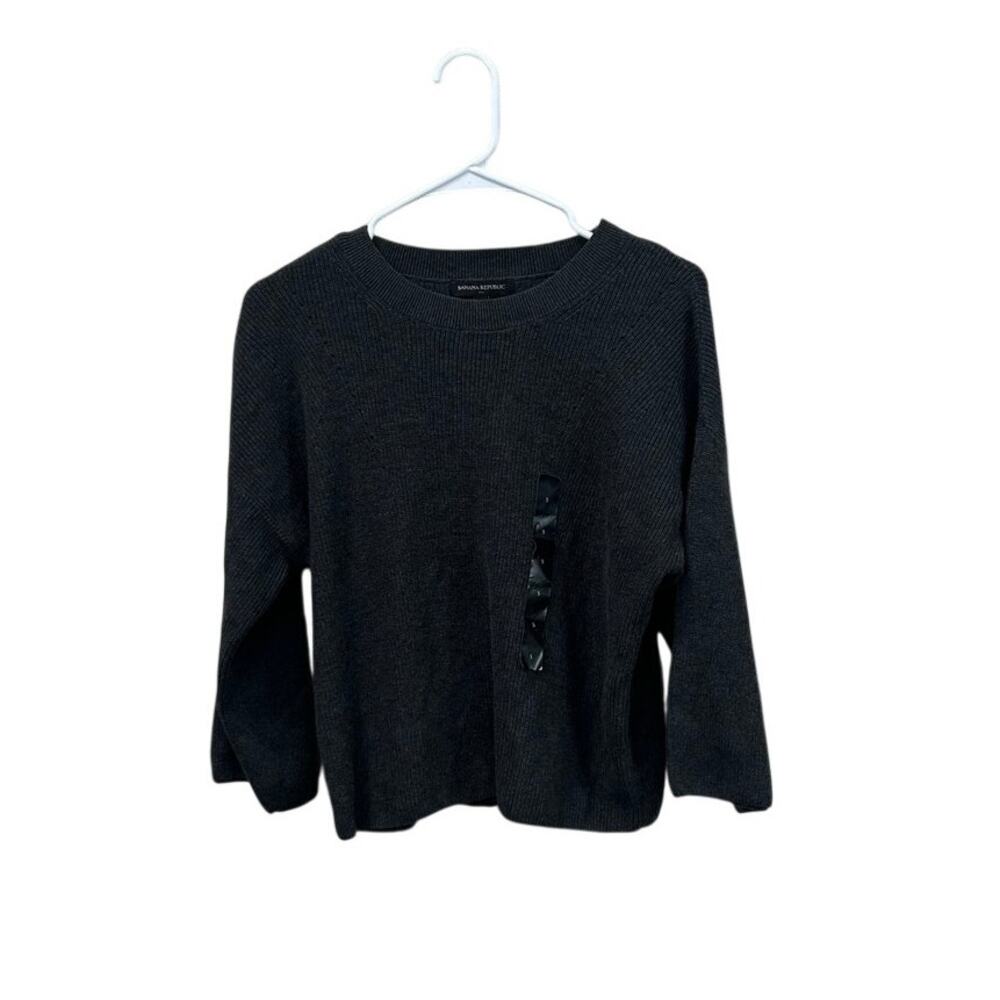 Banana Republic Gray Ribbed Sweater size S NWT